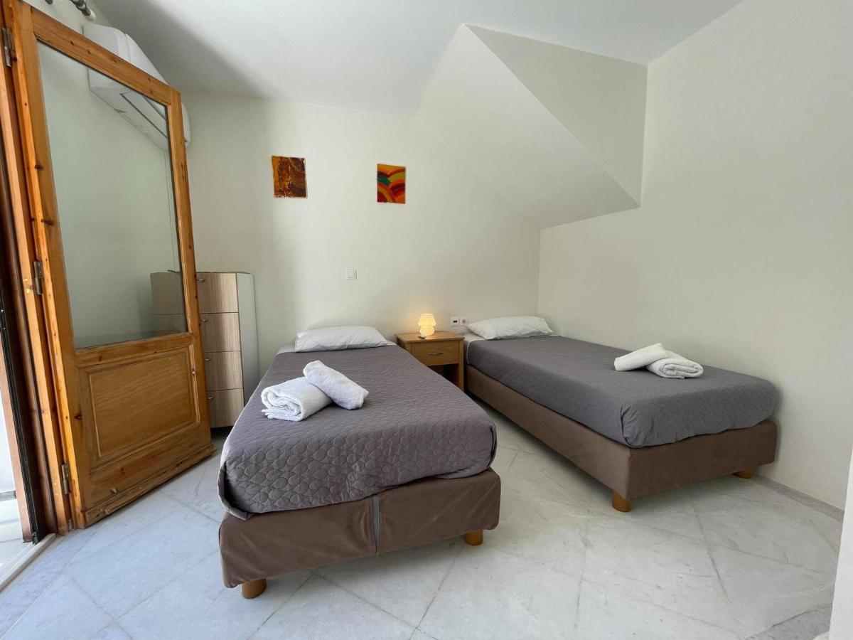 Apanemi Beachhouse Naxos City 외부 사진